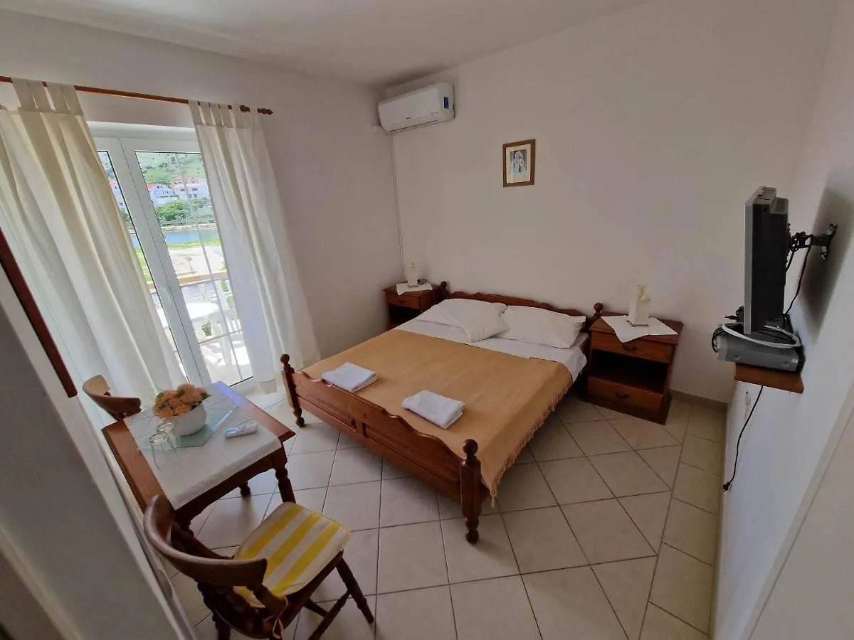 Villa Gabriel Pag Town 0*,  Croazia