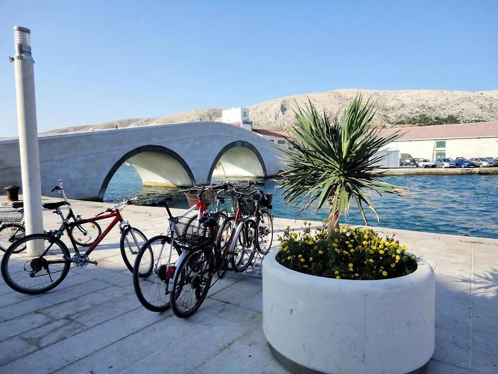Bed & Breakfast Villa Gabriel Pag Town
